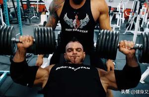 If Your Upper Pecs Aren't Full, Here Are 6 Ways to Save Them