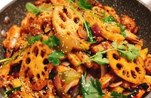 Homemade Delights: Cosmic Super Ultimate Fragrant Chicken and Shrimp Hot Pot