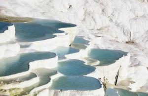 The World's Eight Natural Wonders, a Dreamlike Visual Experience, Some of Which Are World Natural Heritage Sites