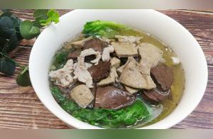 Nutrients are Important After Pregnancy, Iron and Blood Supplements Are All in This One Bowl of Pork Blood Soup