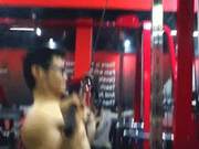 Lack of exercise of the large round muscle will cause rounded shoulders, hunchback and forward head posture