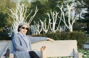 In the future, I will wear comfortable clothes, do happy things, maintain a smile, and walk happily.