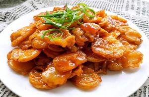 Northeast Flavors: Pot-Covered Pork - A Delicious and Memorable Dish