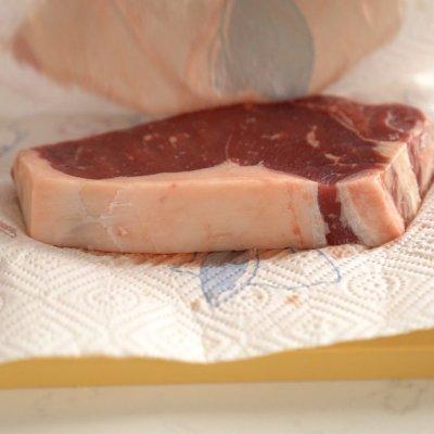 大厨教你这么做红酒牛排，分分钟就可以学会