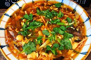 The Ultimate Comforting and Spicy Sour Soup - Ready in 5 Minutes, You'll Want 3 Bowls!