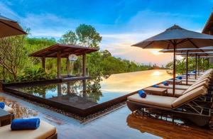 Phuket Island Tours Can Be Bargained; It's Necessary to Visit Two Travel Companies to Inquire About Prices