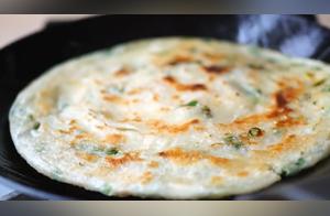 Don't Buy Scallion Pancakes Anymore! Even Beginners Can Master This Recipe - Crispy and Delicious!