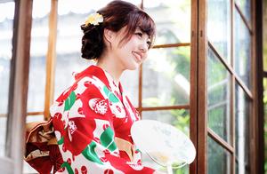Want to Own Your Own Yukata or Kimono When Traveling in Japan? Let's Learn How to Wear Them!