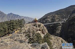 Yinchuan, Ningxia: Climbing and Enjoying Spring Scenery
