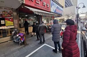 Wu Shan Roasted Quail Restores Business - Long Queues!