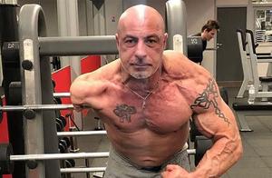 Disabled Body, Unbroken Will: 45-Year-Old Man Wins Mr. Universe Title After Losing an Arm