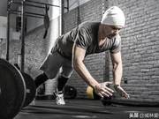With these two actions to conduct HIIT burst training, reducing fat and losing weight will be much simpler.