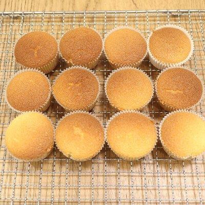 下饭神器杏仁味海绵杯子蛋糕，拌饭还能吃三碗