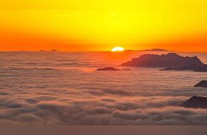 This is Guangdong's Highest Mountain, with Cloud Sea Mist Forming a Fairyland, Come and See if You've Been There?