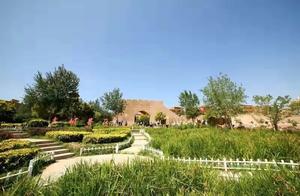 Lost in the Sparkling Spring Colors of Kashgar