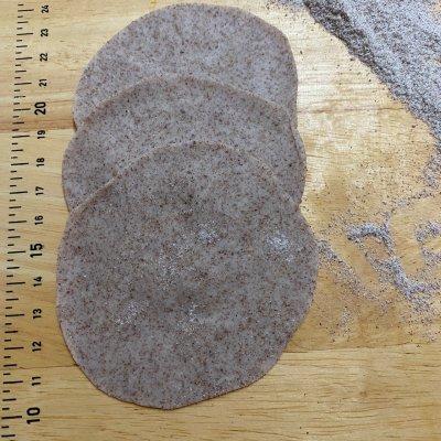 全麦白菜猪肉馅锅贴的家常做法，简单快捷又好吃