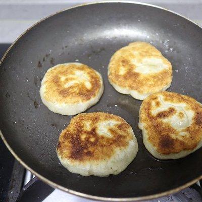 早晨来一碗牛肉酥饼，大人小孩都爱吃