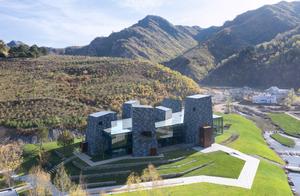 Chengde Sen Zhi Valley Hot Spring Center: A Sanctuary of Healing and Natural Experience