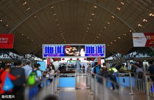 The largest railway station in Wuhan, due to its remote location, is largely unknown to many Wuhan residents.