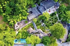 A Secluded Mountain Retreat in the Mountains: A Unique Wilderness Experience