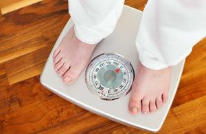 Weighing in the morning is much lighter than the evening, can sleeping really burn fat?
