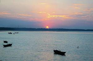 Beautiful Luma Lake in Suqian, Jiangsu