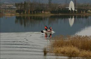 Chapter 1: The Lens of Photographer Chen Guoyi Captures Houhou Park in Nanchong