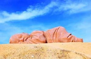 The World's Largest 'Baby' Lying in the Gobi Desert for Two Years Becomes a Famous Tourist Attraction