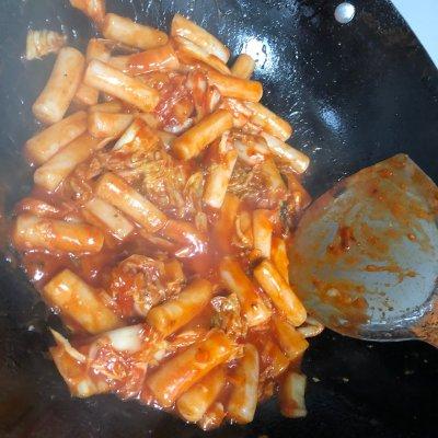 最常吃的家常菜，还属泡菜炒年糕最诱人