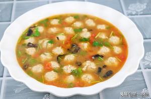 Tangy and Sweet Tomato Pork Meatball Soup - Juicy Meatballs, Refreshing and Delicious Broth, a Healthy Home-Style Soup