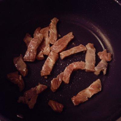 #福气年夜菜#年味十足 芝麻嫩牛炒年糕