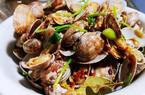 Chilled Sautéed Clams – Craving More After Eating