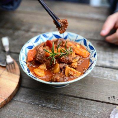 盘子也想舔干净的「法式红酒炖牛肉」