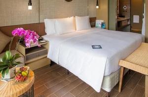 Xishuangbanna Rongsheng Hilton Yilin Resort Hotel to Exit Hilton Management