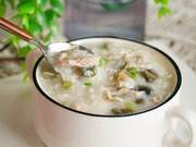 Make Salted Duck Egg and Lean Pork Congee - It's Even Tastier Than Store-Bought, Fragrant and Smooth