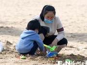 Fuzhou Sandao Park: Tourists Visit with Protection in Mind