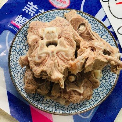 雪冬的第一锅羊蝎子汤