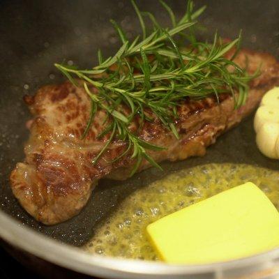 大厨教你这么做红酒牛排，分分钟就可以学会