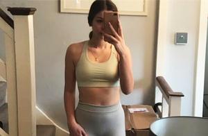 Girl Exercises Abs for 1 Month, See Her Abdominal Changes After Doing These 7 Ab Exercises