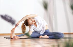 5 Minutes a Day, 6 Yoga Poses to Boost Your Metabolism – Help Your Stay-at-Home Mom Look 10 Years Younger