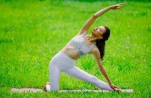Yoga Gate Post Pose (Warrior II Pose): Reducing Waistline Fat, But Knee Pain After Practice – What to Do?