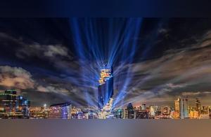 The Highest Buildings with the Biggest Contrast in the World: Astonishingly Stunning at Night!