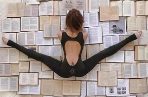 Why Yoga and Dance Both Need to Press the Arch of the Feet and Open the Ankle?