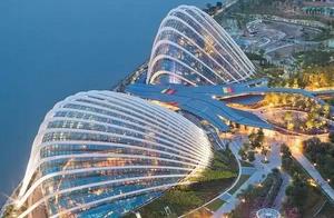 Strange Architecture! / Unusual Architecture! / Remarkable Architecture!