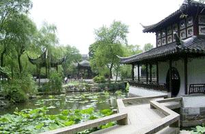 Zhetang Garden - A Study in Humble Design