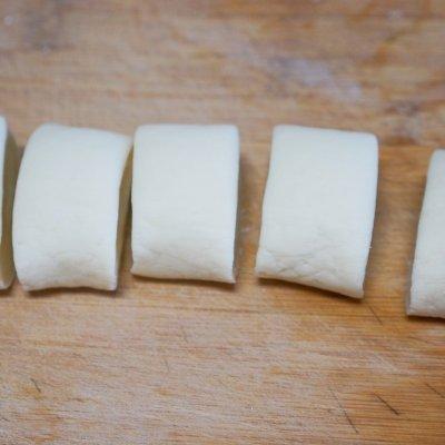 #南北面点大不同#黑芝麻酱花卷