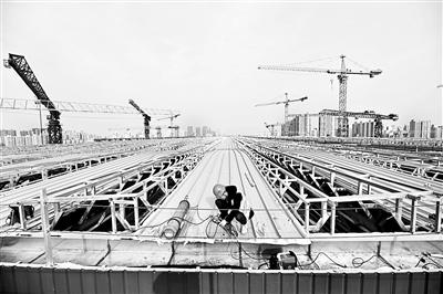 中心|人勤春早撸袖干 大工程牵引大发展