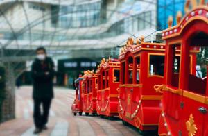 Let's go to Bai Ma Lake Outlets in Jia Ling District for Fishing, Shopping, and More?