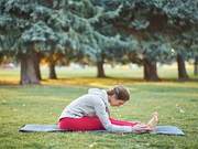 Simple Yoga Poses to Relieve Stress and Tension, Suitable for Beginners at Home