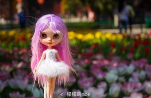 Strict Checks and a 'Ticketing Grandma' at Beijing's Zhongshan Park